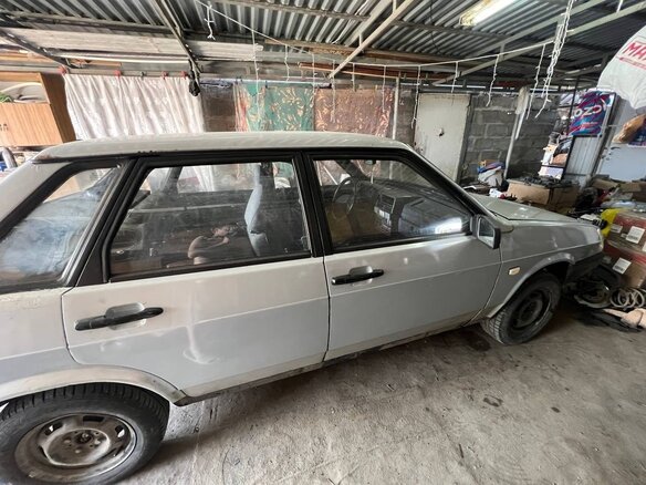 2001 Lada (ВАЗ) 21099, серебристый, 120000 рублей - вид 5