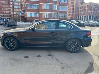 2009 BMW 1 серии 125i I (E81/E82/E87/E88) Рестайлинг, чёрный, 1520000 рублей, вид 5