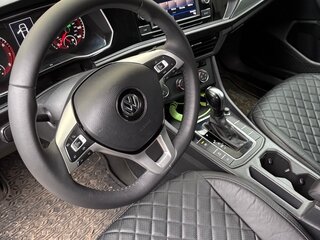 2019 Volkswagen Jetta 8-speed VII, серебристый, 1600000 рублей, вид 5