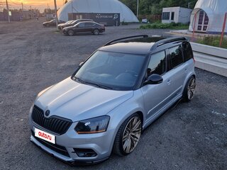 2014 Skoda Yeti I Рестайлинг, серебристый, 1750000 рублей, вид 2