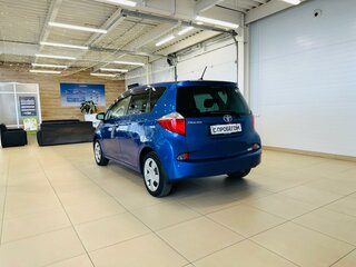 2011 Toyota Ractis II, синий, 1129000 рублей, вид 4