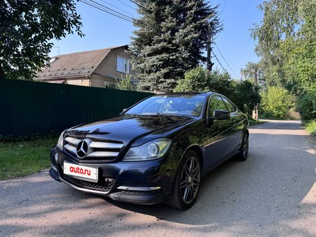 2015 Mercedes-Benz C-Класс 180 III (W204) Рестайлинг, чёрный, 1650000 рублей, вид 1