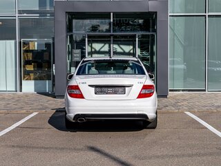 2010 Mercedes-Benz C-Класс 180 BlueEFFICIENCY III (W204), белый, 1095000 рублей, вид 5