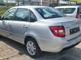 2026 Lada (ВАЗ) Granta I Рестайлинг, серебристый, 1088000 рублей, вид 3