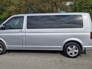 2012 Volkswagen Caravelle LWB Long T5 Рестайлинг, серебристый, 2300000 рублей, вид 5
