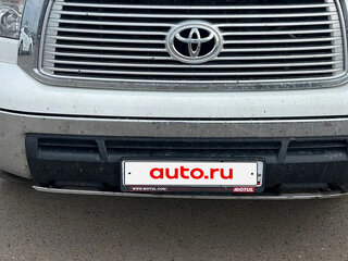 2012 Toyota Tundra CrewMax II, белый, 4300000 рублей, вид 1