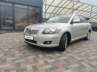 2007 Toyota Avensis II Рестайлинг, серебристый, 930000 рублей, вид 1