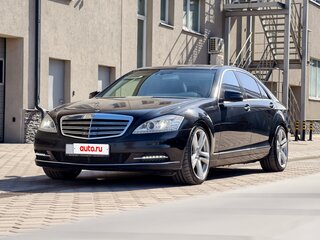 2005 Mercedes-Benz S-Класс 500 Long V (W221), чёрный, 1300000 рублей, вид 1