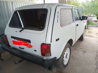 1998 Lada (ВАЗ) 2121 (4x4) I Рестайлинг, белый, 280000 рублей, вид 2