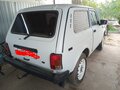 1998 Lada (ВАЗ) 2121 (4x4) I Рестайлинг, белый, 280000 рублей - вид 1