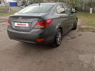 2012 Hyundai Solaris I, серый, 600000 рублей, вид 4