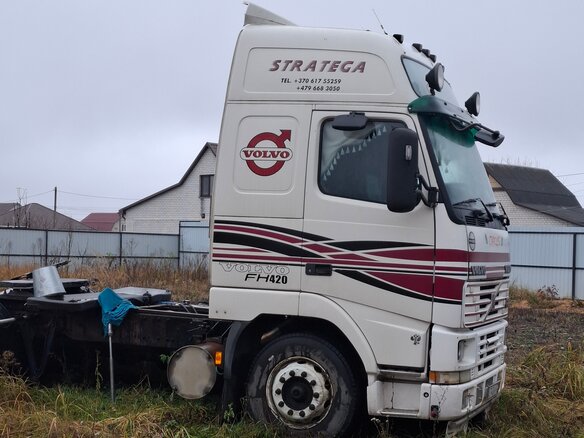 1995 Volvo FH, белый, 800000 рублей