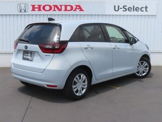 2020 Honda Fit IV, белый, 820000 рублей, вид 5