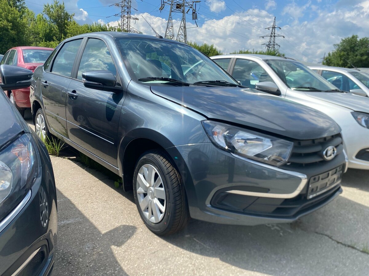 Открыть фотографии: Lada (ВАЗ) Granta I Рестайлинг