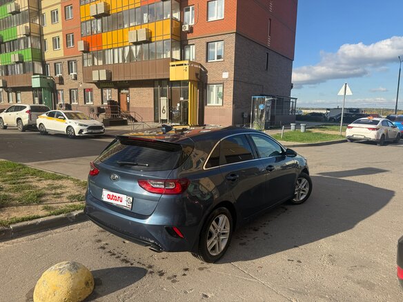 2019 Kia Ceed III, синий, 1549000 рублей - вид 6