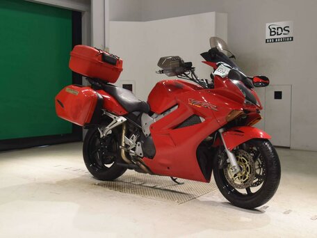 2002 Honda VFR 800, красный, 497000 рублей, вид 3