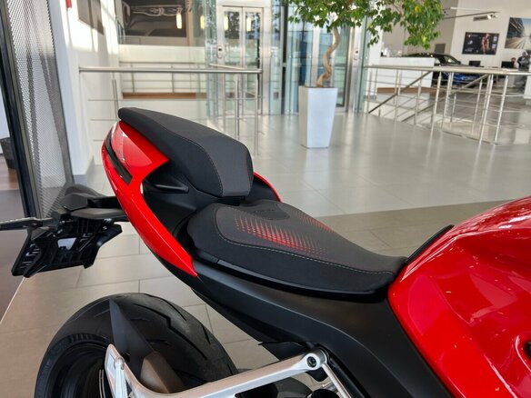 2026 QJMotor SRK 921 RR, красный, 1200000 рублей - вид 16