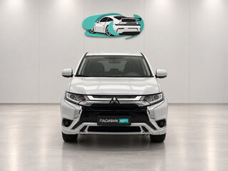 2022 Mitsubishi Outlander III Рестайлинг 3, белый, 2175500 рублей, вид 2