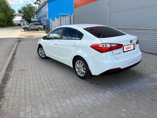 2014 Kia Cerato III, белый, 850000 рублей, вид 3