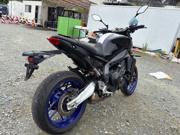 2021 Yamaha MT-09 (FZ-09), чёрный - вид 15