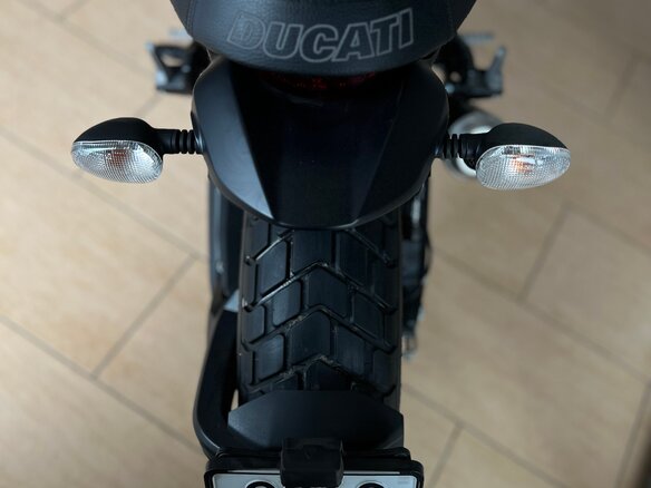 2021 Ducati Scrambler 800, чёрный, 900000 рублей - вид 16