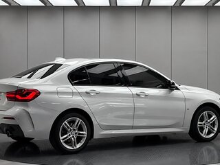 2022 BMW 1 серии 120i III (F52) Рестайлинг, белый, 2500000 рублей, вид 5