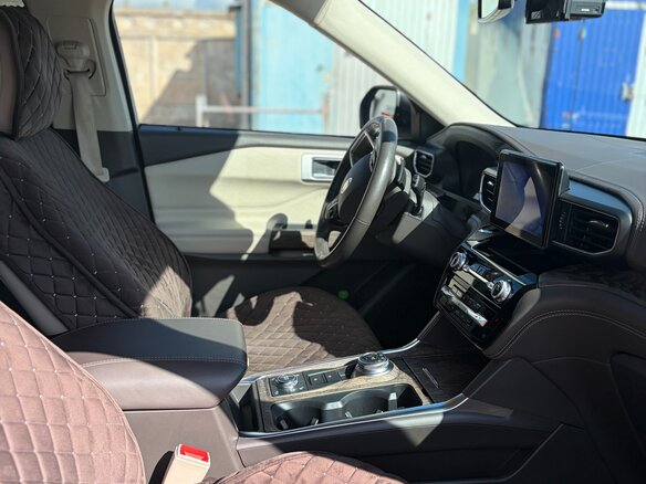 2021 Ford Explorer VI, белый - вид 10