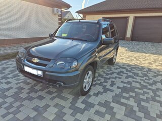 2017 Chevrolet Niva I Рестайлинг, зелёный, 835000 рублей, вид 5