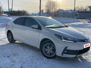 2018 Toyota Corolla XI (E160, E170, E180) Рестайлинг 1, белый, 1650000 рублей, вид 2