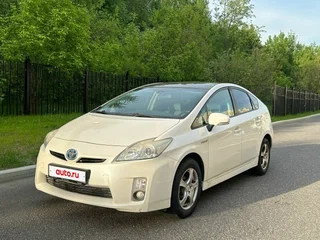 2009 Toyota Prius III (XW30), белый, 940000 рублей, вид 1