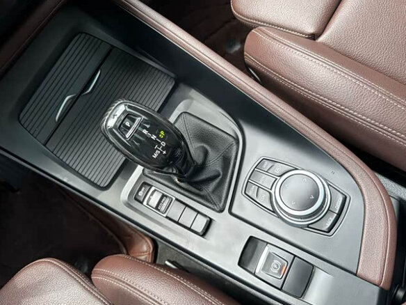 2021 BMW X1 20Li sDrive II (F48) Рестайлинг, белый - вид 34