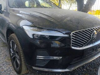2026 Volvo XC60 II Рестайлинг 2, чёрный, 6190000 рублей, вид 3