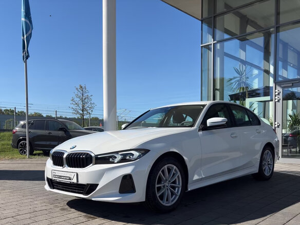 2025 BMW 3 серии 318i VII (G2x) Рестайлинг 2, белый, 3667183 рублей - вид 13