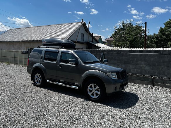 2008 Nissan Pathfinder III, серый, 1420000 рублей - вид 2