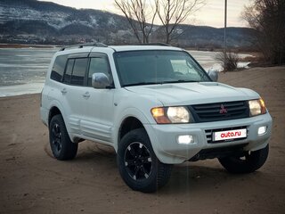 2001 Mitsubishi Montero III, белый, 670000 рублей, вид 2