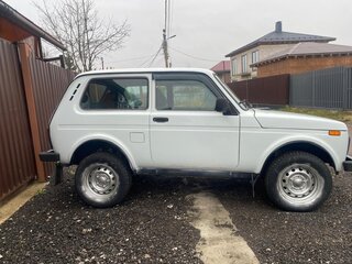 2015 Lada (ВАЗ) 2121 (4x4) I Рестайлинг, белый, 485000 рублей, вид 4