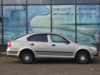 2011 Skoda Octavia II (A5) Рестайлинг, серый, 700000 рублей, вид 4