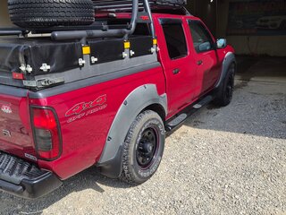 2002 Nissan Navara (Frontier) II (D22), красный, 1666666 рублей, вид 3