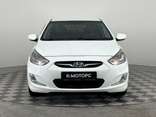 2011 Hyundai Solaris I, белый, 680000 рублей, вид 2