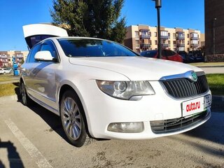 2012 Skoda Superb II, белый, 630000 рублей, вид 4