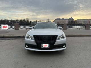 2013 Toyota Crown XIV (S210), серебристый, 1950000 рублей, вид 1