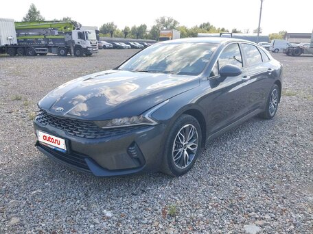 Kia K5 III
