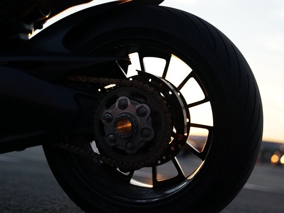 2015 Ducati Diavel, чёрный, 999999 рублей - вид 4