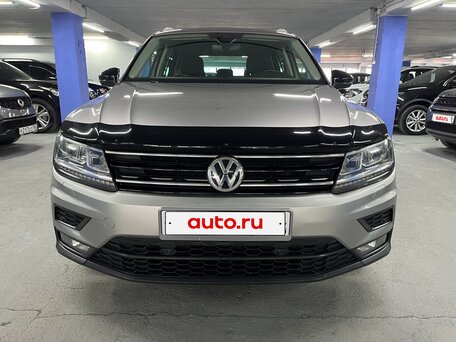 2019 Volkswagen Tiguan II, серый, 2359000 рублей, вид 2