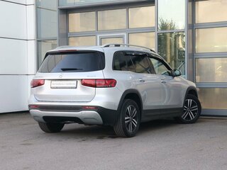 2020 Mercedes-Benz GLB 200 d I (X247), серебристый, 3930000 рублей, вид 4