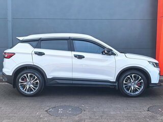 2021 Geely Coolray I, белый, 1799000 рублей, вид 3