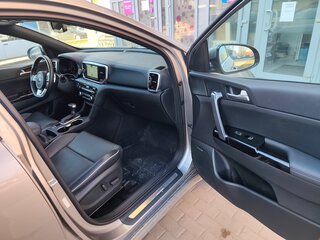 2021 Kia Sportage IV Рестайлинг, серый, 2850000 рублей, вид 5