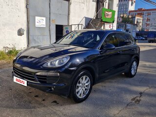 2012 Porsche Cayenne II (958), чёрный, 2550000 рублей, вид 2