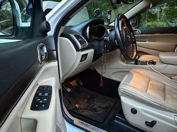 2013 Jeep Grand Cherokee IV (WK2), белый, 1700000 рублей - вид 7