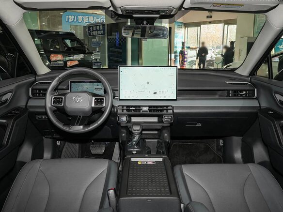 2026 Toyota RAV4 VI (XA60), чёрный, 3995000 рублей - вид 8